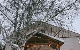 Alpine Meadows Lodge